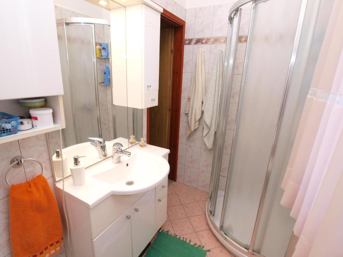 Apartment Josip 933 Fažana Esterno foto