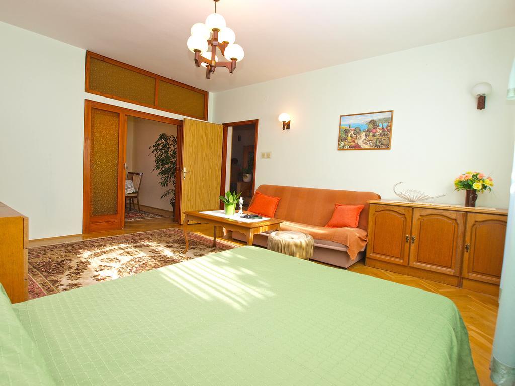 Apartment Josip 933 Fažana Esterno foto