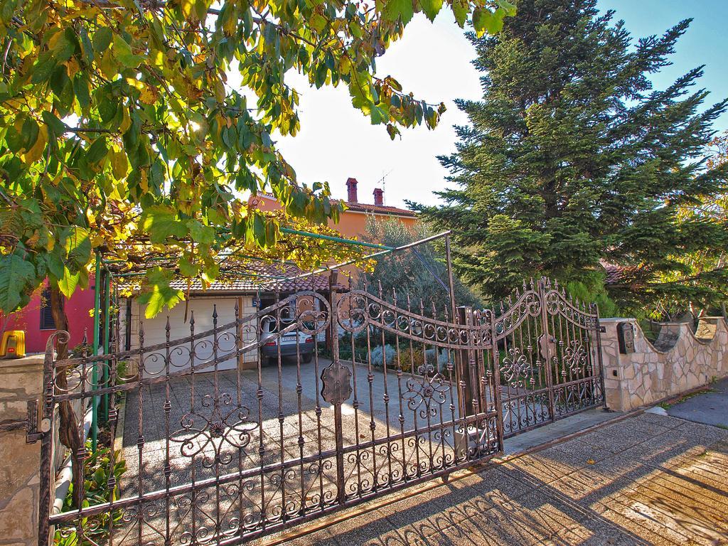 Apartment Josip 933 Fažana Esterno foto