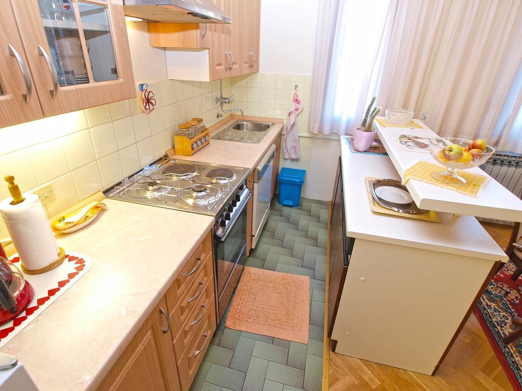 Apartment Josip 933 Fažana Esterno foto
