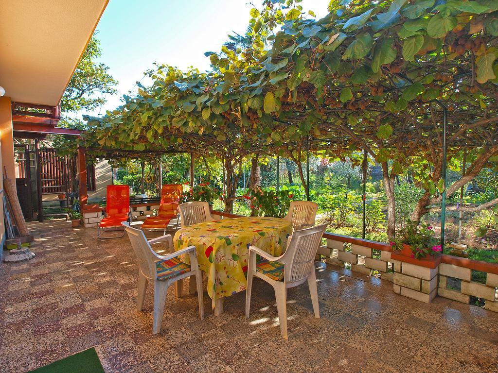 Apartment Josip 933 Fažana Esterno foto